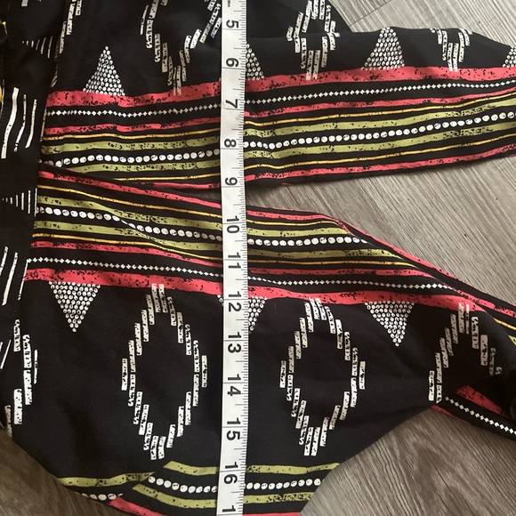Elevenses by Anthropologie Tribal Print Jumpsuit Size 4/p C - Picture 8 of 10